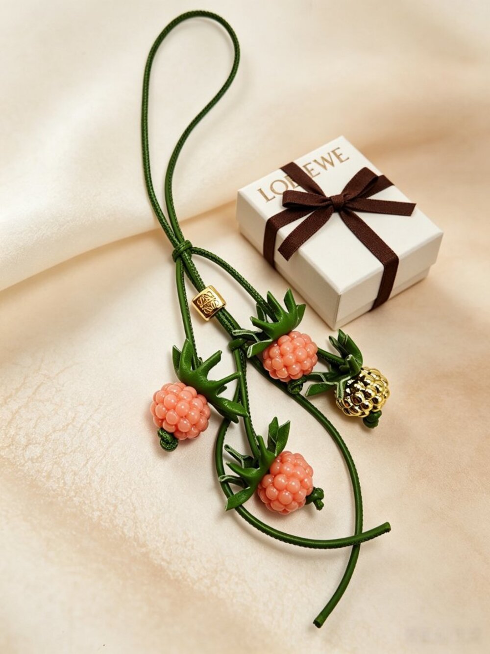Loewe Raspberry Bag Charm - Picture 6 of 8